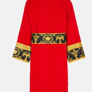 Snoop-Dogg-Versace-Robe-Back